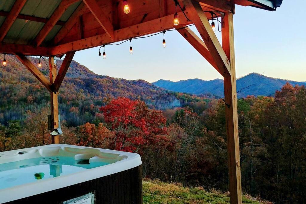 Peace Of Heaven ~ Modern Chic Cabin W/ Majestic Mountain Views Bryson City Exterior photo