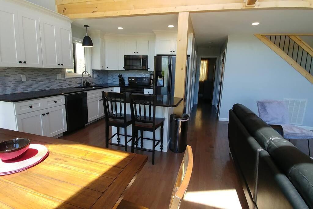 Peace Of Heaven ~ Modern Chic Cabin W/ Majestic Mountain Views Bryson City Exterior photo