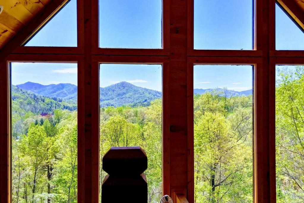 Peace Of Heaven ~ Modern Chic Cabin W/ Majestic Mountain Views Bryson City Exterior photo