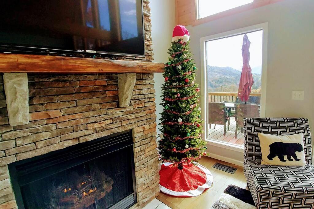 Peace Of Heaven ~ Modern Chic Cabin W/ Majestic Mountain Views Bryson City Exterior photo