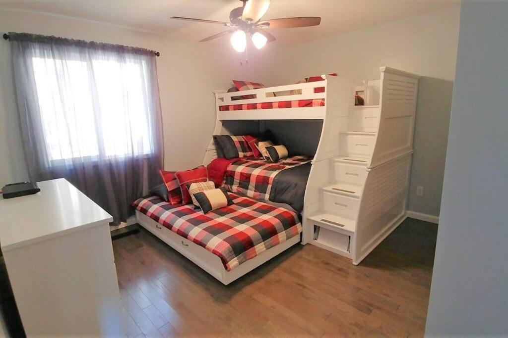 Peace Of Heaven ~ Modern Chic Cabin W/ Majestic Mountain Views Bryson City Exterior photo