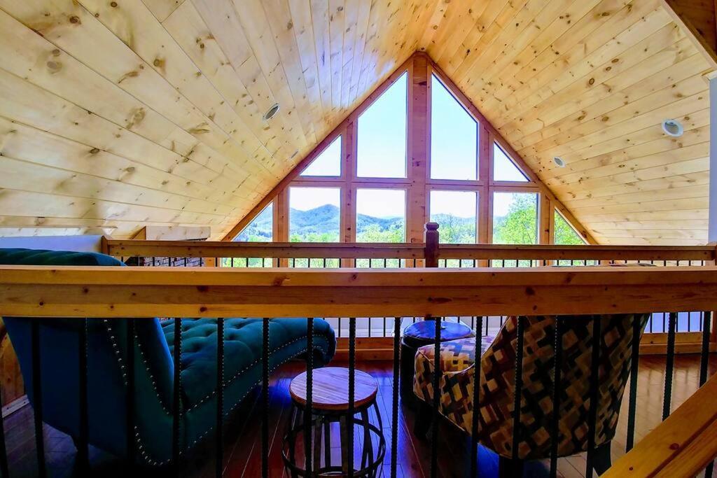 Peace Of Heaven ~ Modern Chic Cabin W/ Majestic Mountain Views Bryson City Exterior photo